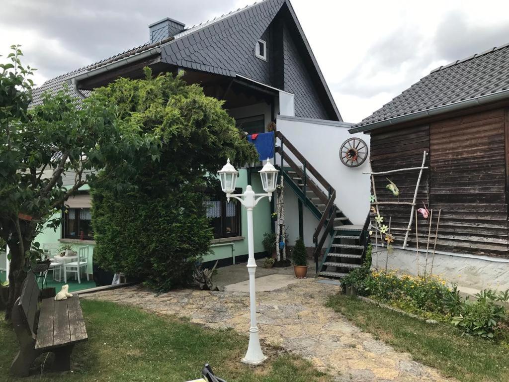 Ferienwohnung Krause Oben Steinthaleben 외부 사진